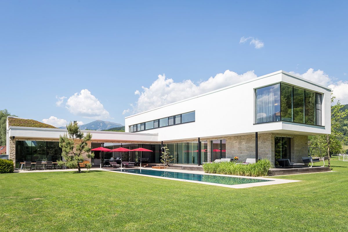 Garten - Design Ferienhaus Bauhausvilla Kärnten, Spittal/Millstätter See