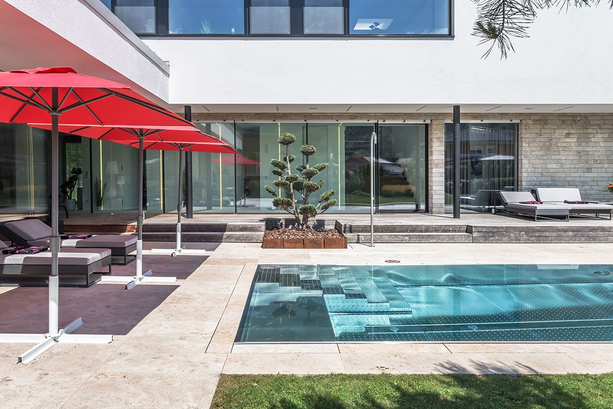 Außenpool - Design Ferienhaus Bauhausvilla Kärnten, Spittal/Millstätter See