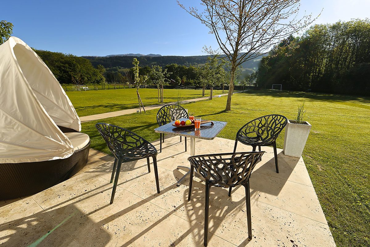 Garten - Design Ferienhaus Bauhausvilla Kärnten, Spittal/Millstätter See