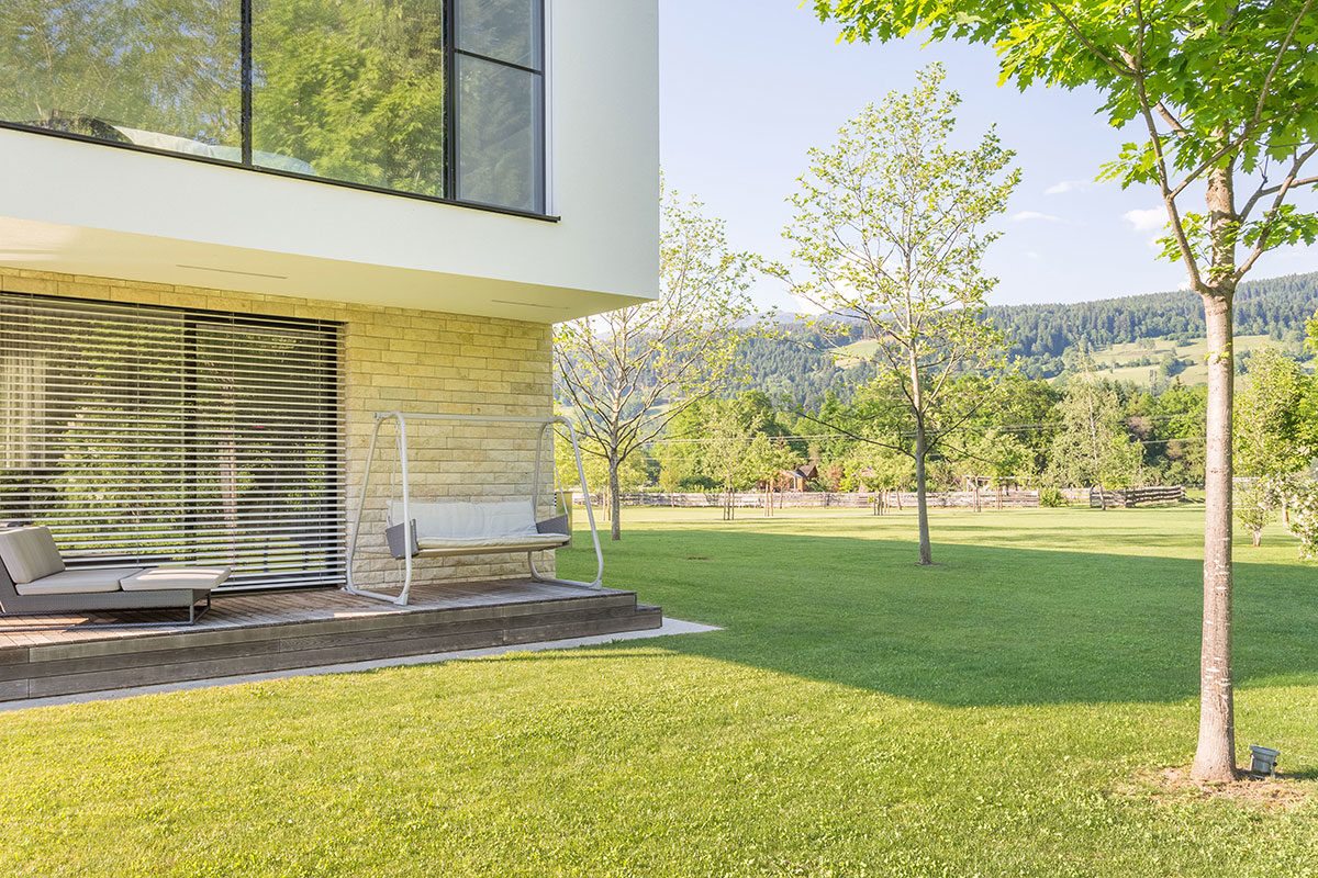 Garten - Design Ferienhaus Bauhausvilla Kärnten, Spittal/Millstätter See