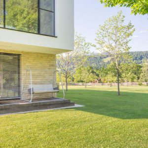 Garten – Design Ferienhaus Bauhausvilla Kärnten, Spittal/Millstätter See