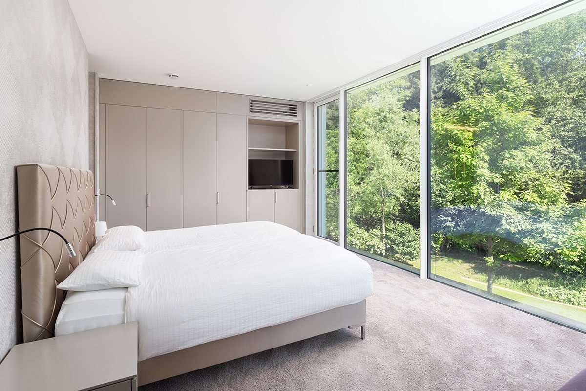 Schlafzimmer - Design Ferienhaus Bauhausvilla Kärnten, Spittal/Millstätter See