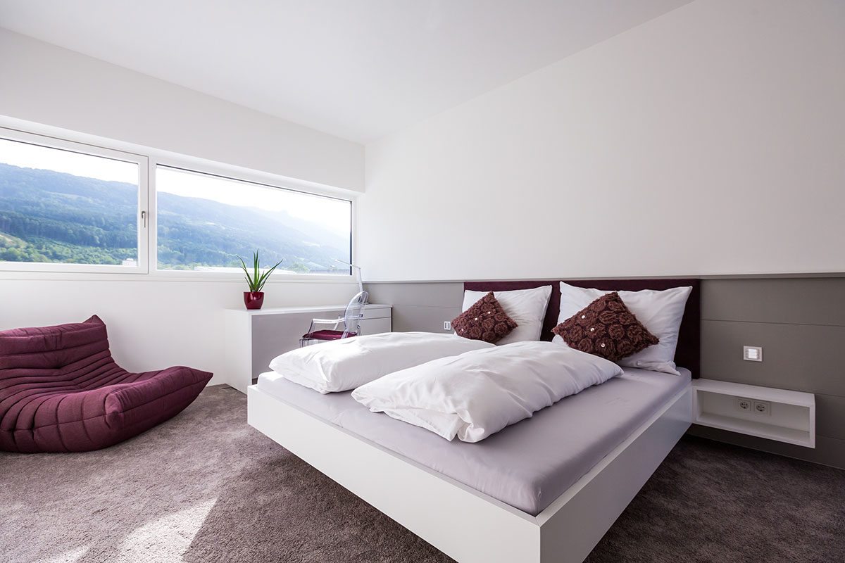 Schlafzimmer - Design Ferienhaus Bauhausvilla Kärnten, Spittal/Millstätter See