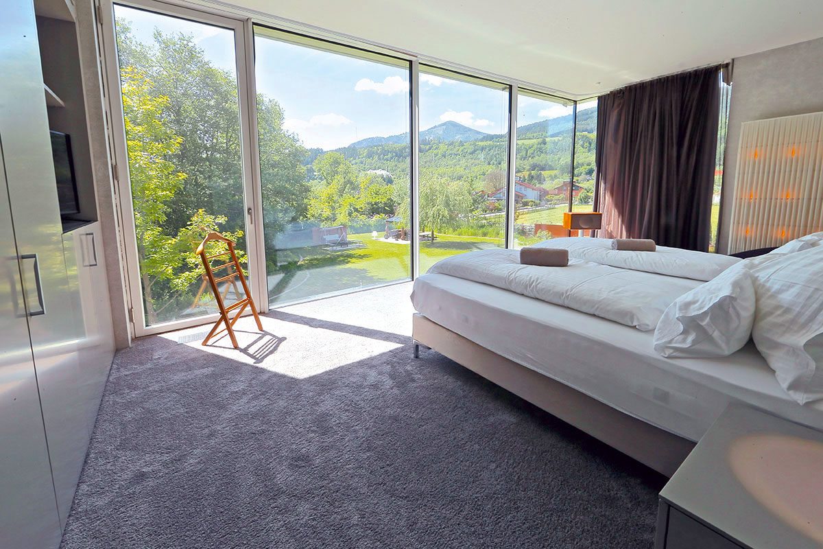 Schlafzimmer - Design Ferienhaus Bauhausvilla Kärnten, Spittal/Millstätter See
