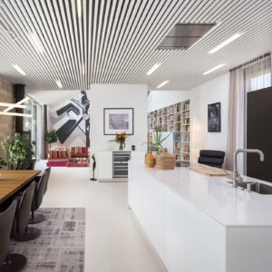 Wohn-Essbereich – Design Ferienhaus Bauhausvilla Kärnten, Spittal/Millstätter See